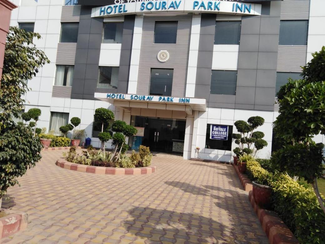 Hotel Sourav Park Inn Agra Agra  Zewnętrze zdjęcie
