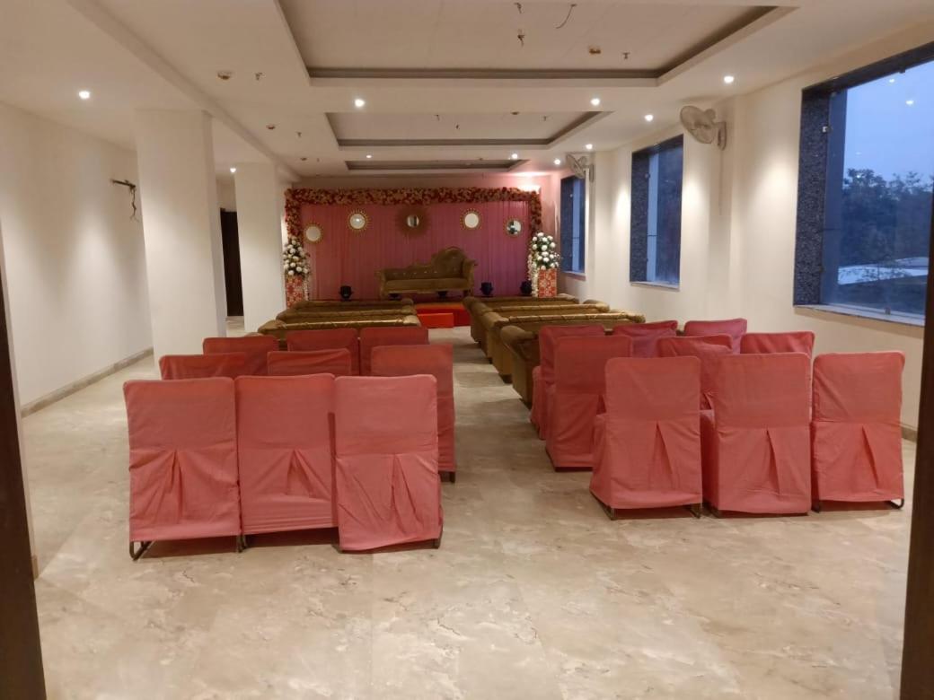 Hotel Sourav Park Inn Agra Agra  Zewnętrze zdjęcie