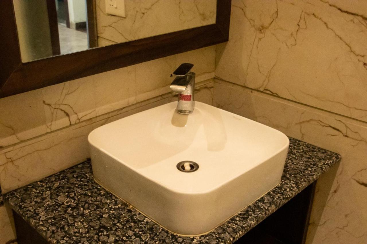 Hotel Sourav Park Inn Agra Agra  Zewnętrze zdjęcie